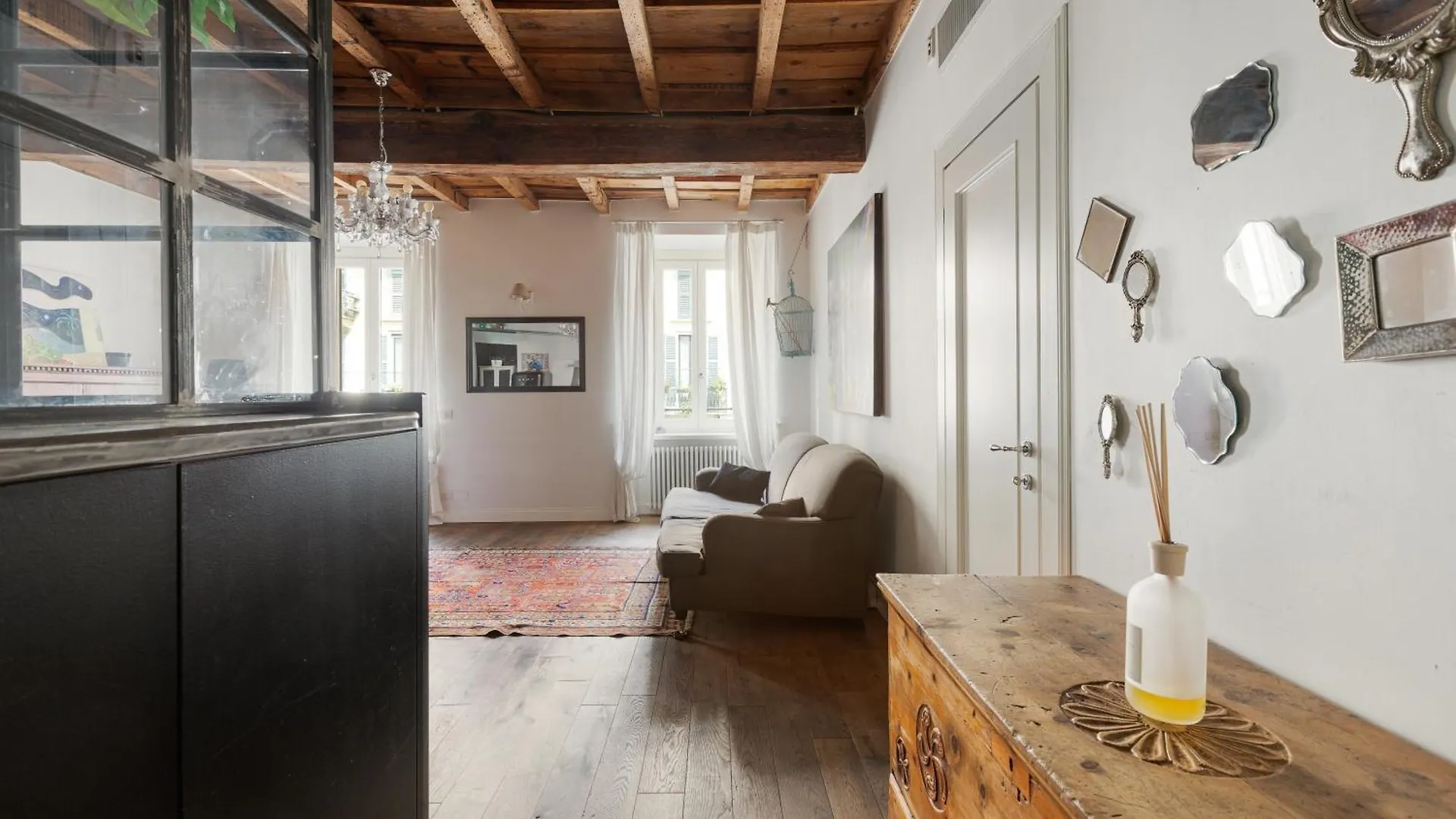 Brera - Castello - Ampio Bilocale Milano Centro Apartment  Milan
